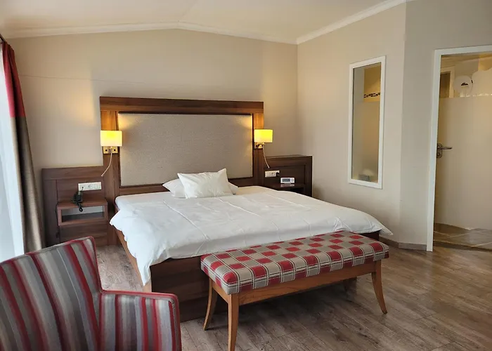 Hotel Number One 4*