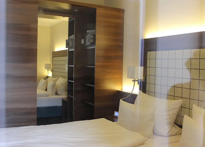 Hotel Number One 4*